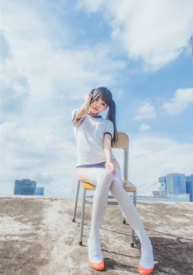 女大学生的沙龙室女主_BD韩语完整版观看